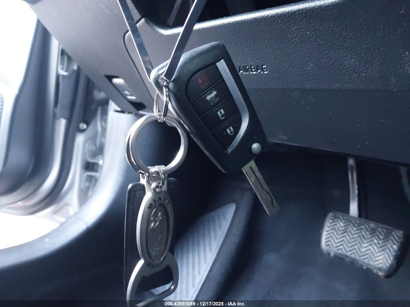 2020 Toyota Corolla Se VIN: JTDS4RCE2LJ052964 Lot: 43951069