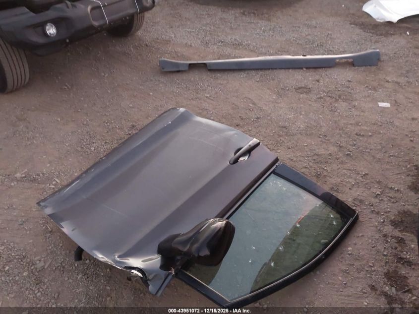 2023 Chrysler Pacifica Hybrid Limited VIN: 2C4RC1S72PR584349 Lot: 43951072