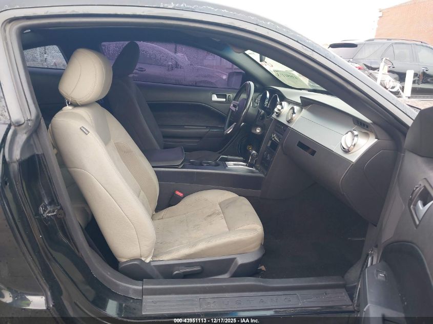 2006 Ford Mustang V6 VIN: 1ZVFT80N065157502 Lot: 43951113