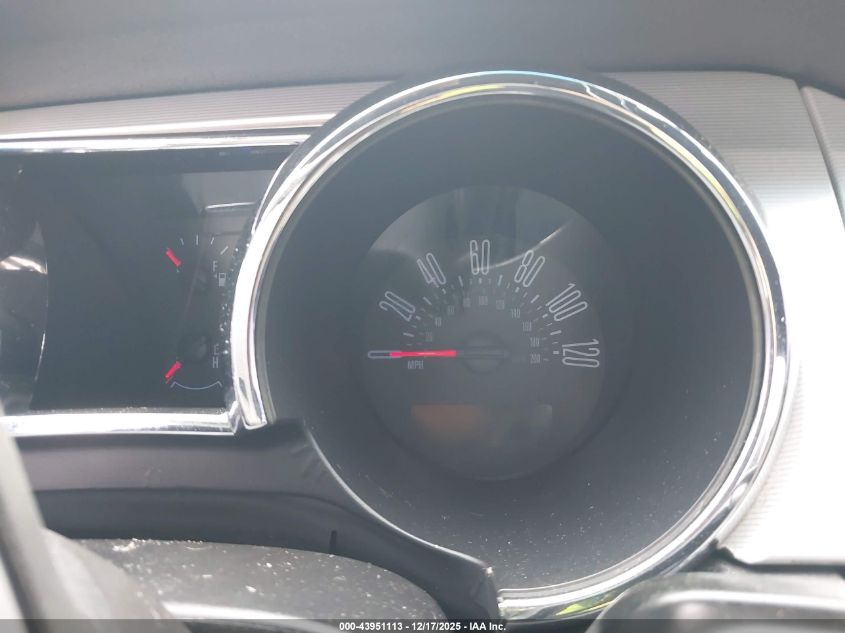 2006 Ford Mustang V6 VIN: 1ZVFT80N065157502 Lot: 43951113