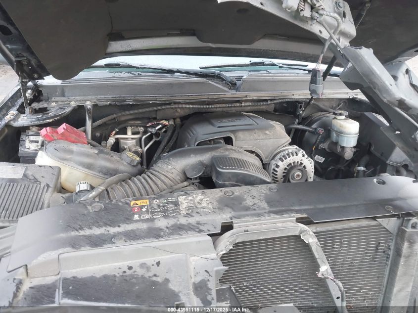 2013 Chevrolet Suburban 1500 Lt VIN: 1GNSKJE75DR284040 Lot: 43951115