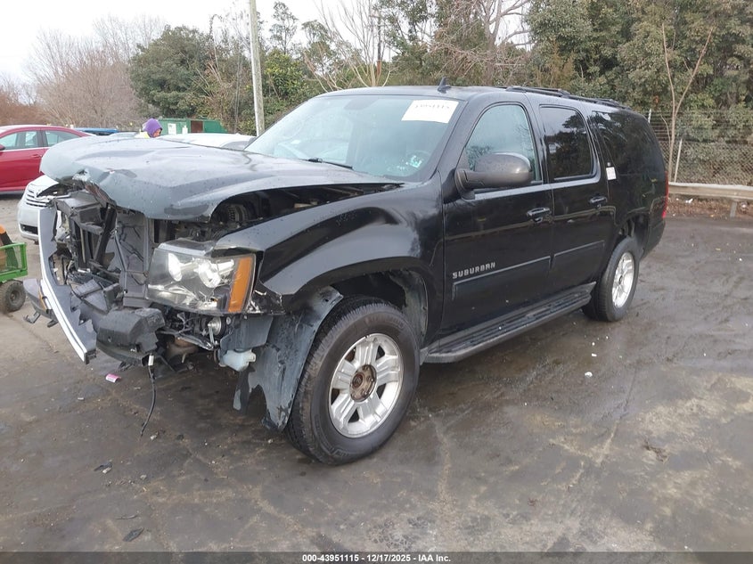 2013 Chevrolet Suburban 1500 Lt