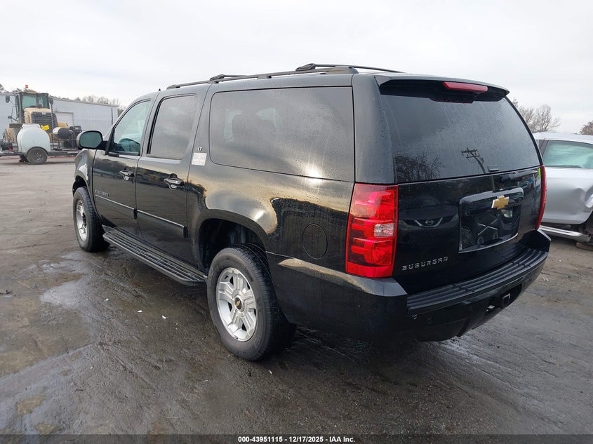 2013 Chevrolet Suburban 1500 Lt
