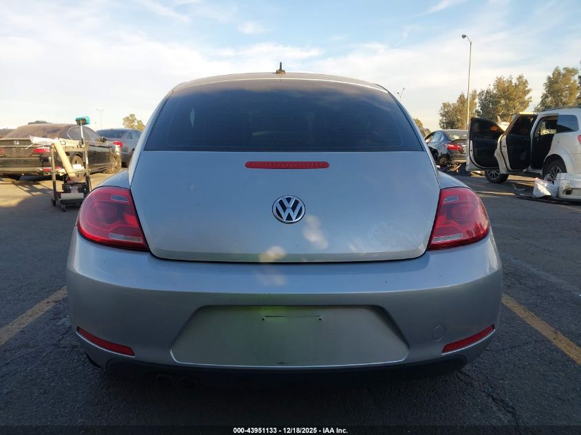 2013 Volkswagen Beetle 2.5L VIN: 3VWJP7AT4DM605818 Lot: 43951133