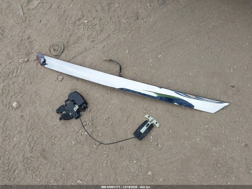 2018 Nissan Sentra S VIN: 3N1AB7AP0JY280399 Lot: 43951171