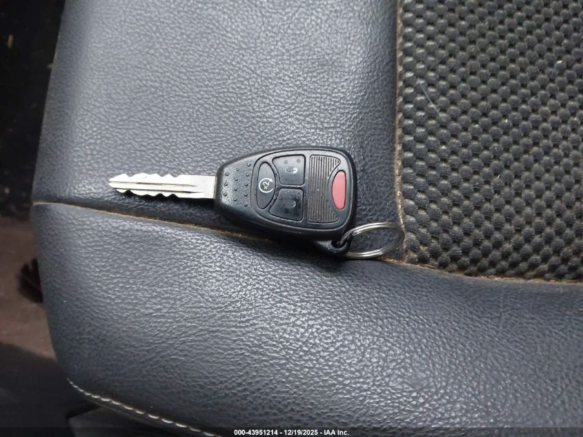 2014 Jeep Compass Latitude VIN: 1C4NJDEB4ED761652 Lot: 43951214