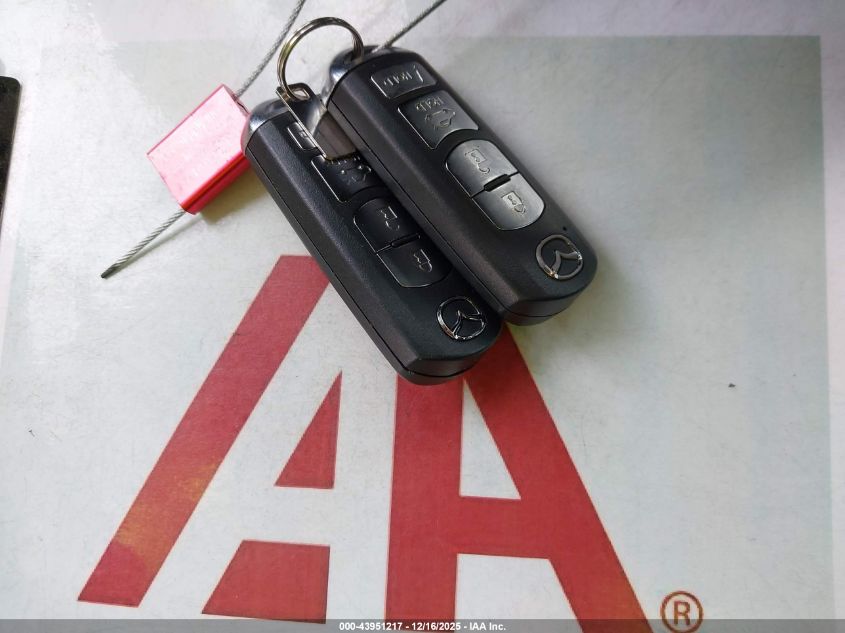 2018 Mazda Mazda3 Touring VIN: 3MZBN1V30JM159051 Lot: 43951217