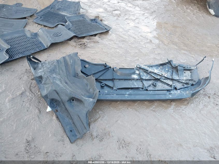 2019 Toyota Rav4 Le VIN: JTMK1RFVXKD512888 Lot: 43951220