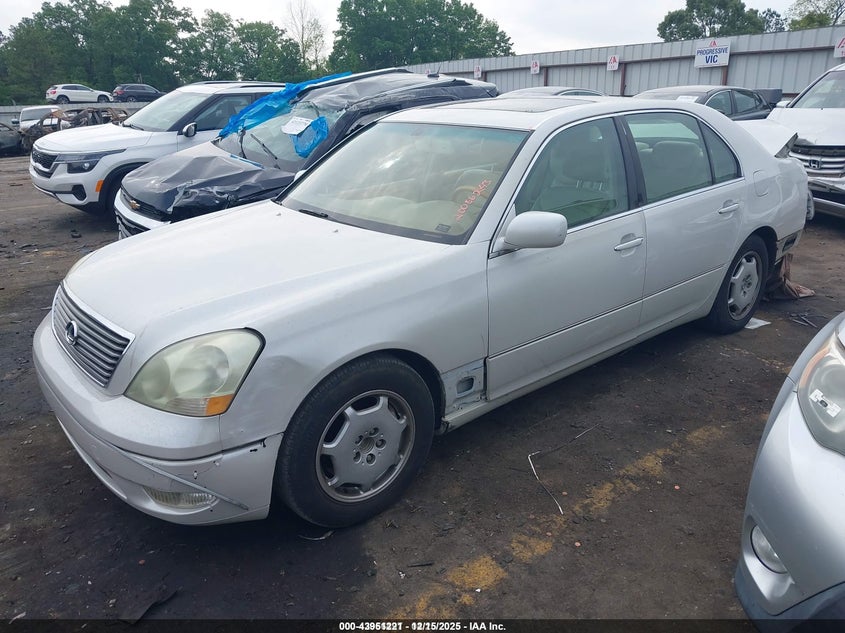 2002 LEXUS LS 430 auction photo 2