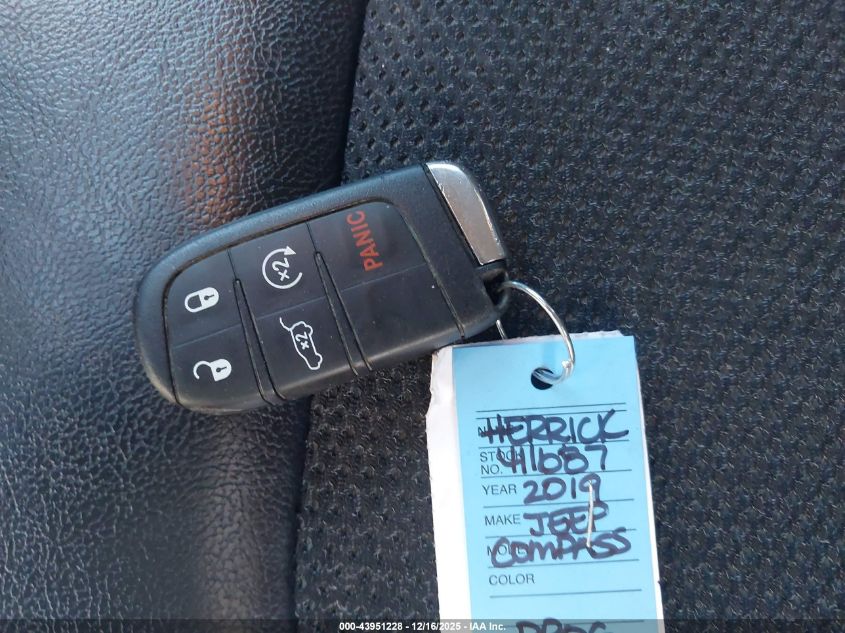 2019 Jeep Compass Trailhawk 4X4 VIN: 3C4NJDDBXKT622567 Lot: 43951228
