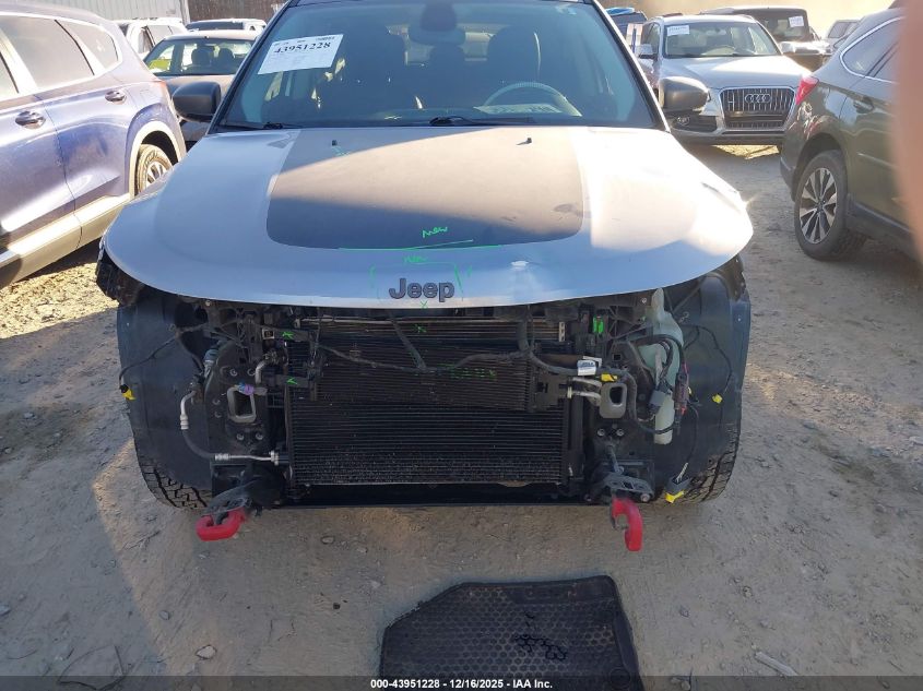 2019 Jeep Compass Trailhawk 4X4 VIN: 3C4NJDDBXKT622567 Lot: 43951228