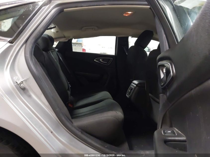 2016 Chrysler 200 Limited VIN: 1C3CCCAG0GN141699 Lot: 43951230