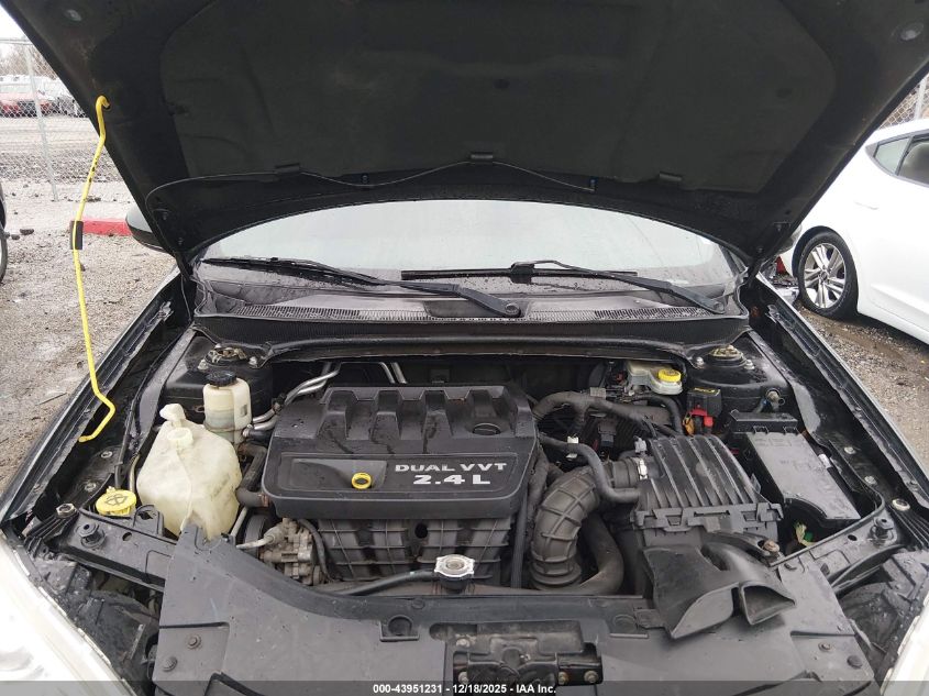 2012 Chrysler 200 Touring VIN: 1C3CCBBB5CN288608 Lot: 43951231