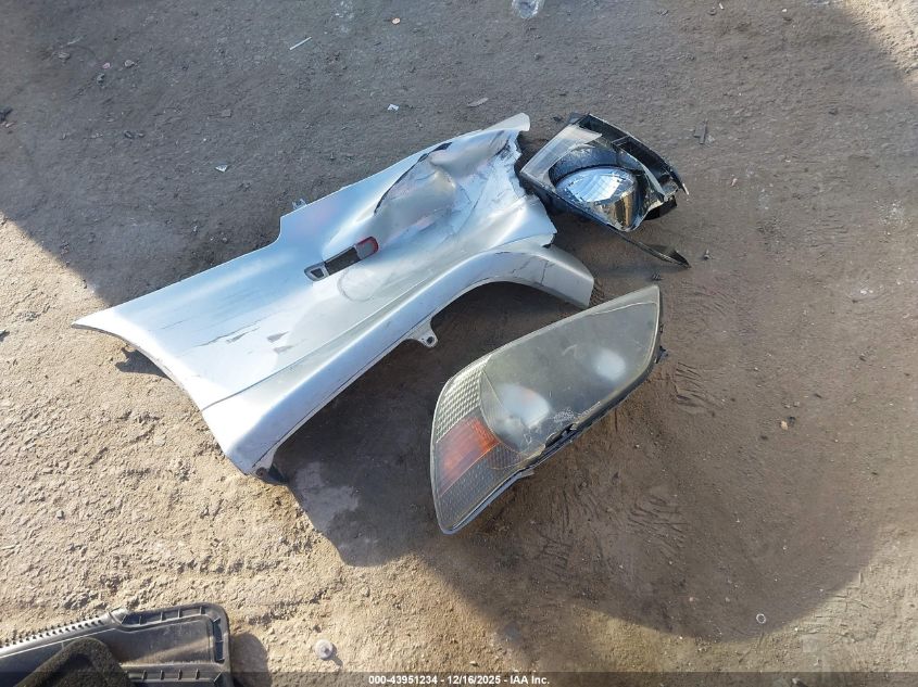 2002 Lexus Is 300 Base W/5-Speed Manual VIN: JTHBD192820057510 Lot: 43951234