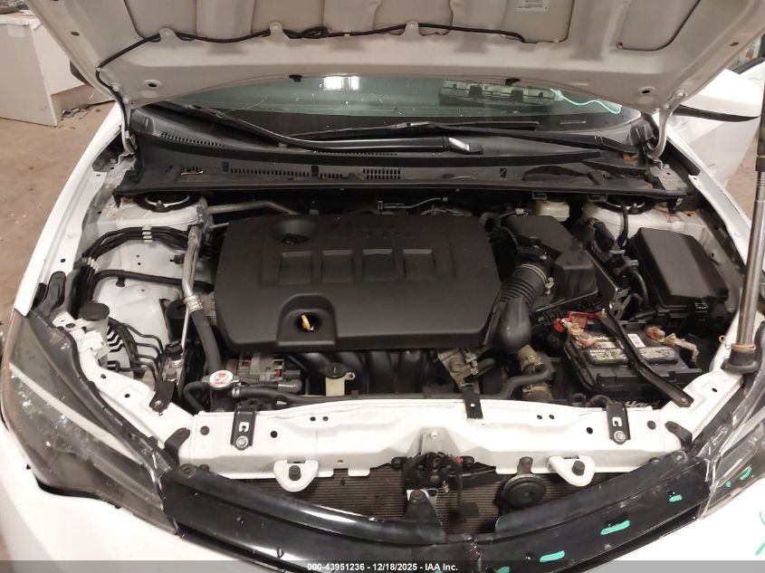 2018 Toyota Corolla Le VIN: 5YFBURHE6JP818230 Lot: 43951236