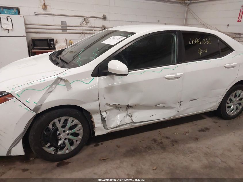 2018 Toyota Corolla Le VIN: 5YFBURHE6JP818230 Lot: 43951236