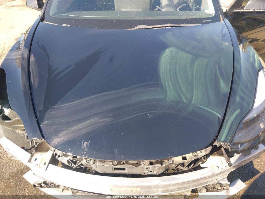 2022 Tesla Model 3 Rear-Wheel Drive VIN: 5YJ3E1EA9NF323462 Lot: 43951239