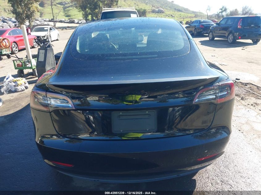 2022 Tesla Model 3 Rear-Wheel Drive VIN: 5YJ3E1EA9NF323462 Lot: 43951239