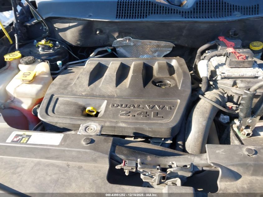 2016 Jeep Compass Latitude VIN: 1C4NJDEB0GD733270 Lot: 43951252