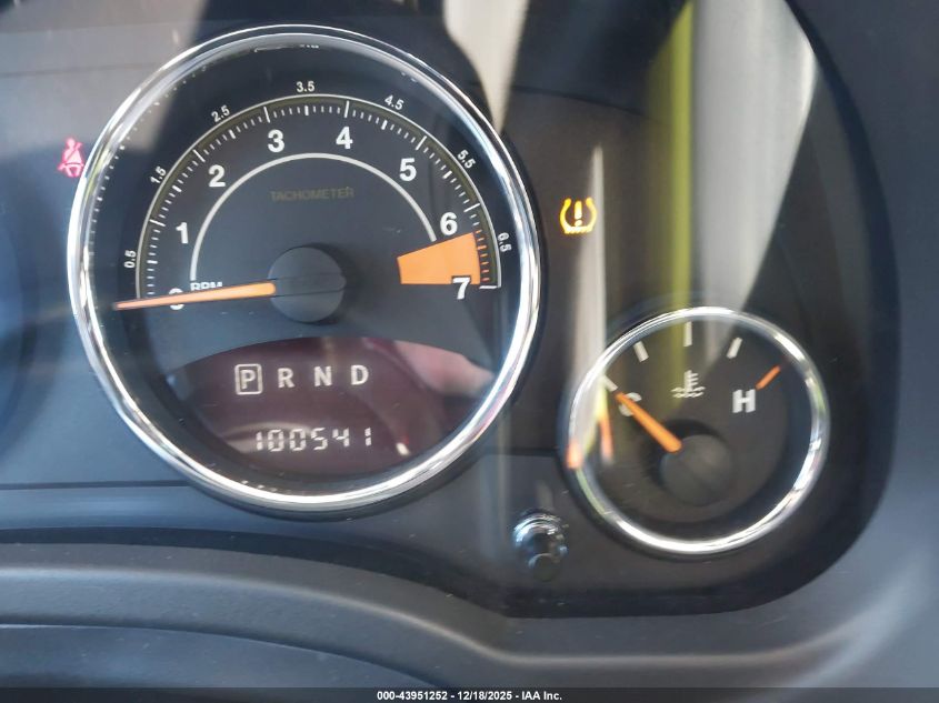 2016 Jeep Compass Latitude VIN: 1C4NJDEB0GD733270 Lot: 43951252