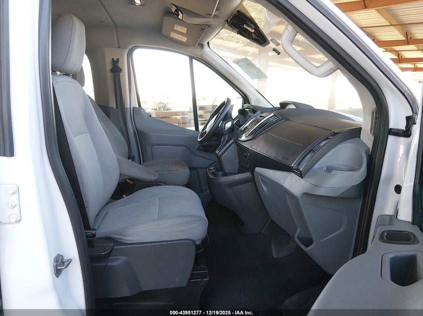 2017 Ford Transit-350 Xlt