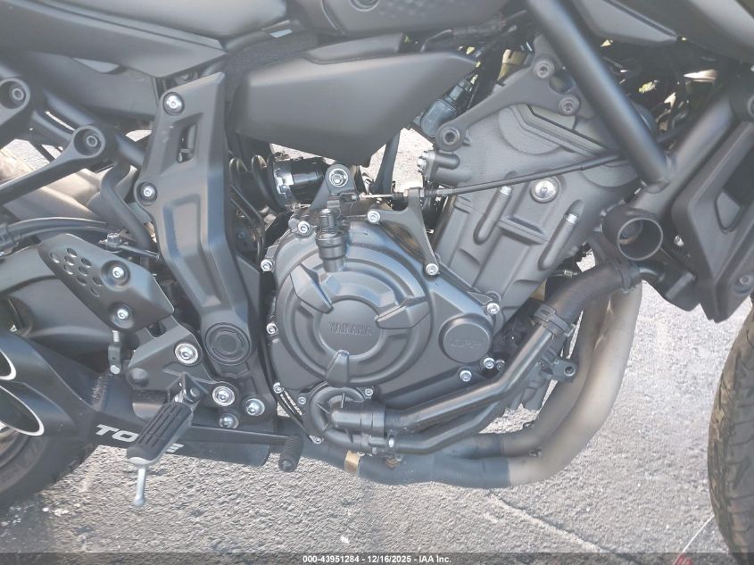 2022 Yamaha Mt07 VIN: JYARM32E4NA003891 Lot: 43951284