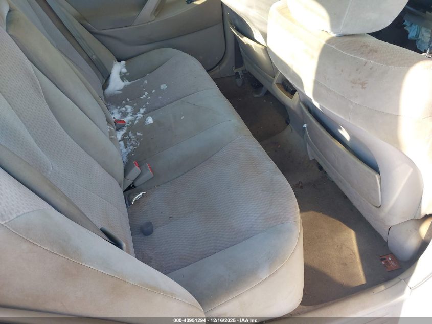 2010 Toyota Camry Le VIN: 4T4BF3EK5AR043733 Lot: 43951294