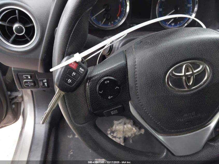 2018 Toyota Corolla Le VIN: 5YFBURHE2JP778101 Lot: 43951309