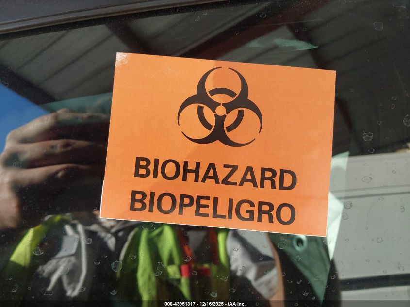 2022 Toyota Corolla Se VIN: JTND4MBE8N3182232 Lot: 43951317