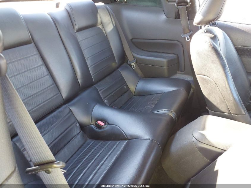 2006 Ford Mustang Gt VIN: 1ZVFT82H965207255 Lot: 43951329