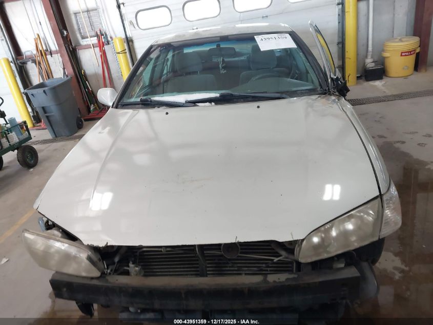 2001 Toyota Camry Ce VIN: 4T1BG22K01U015098 Lot: 43951359