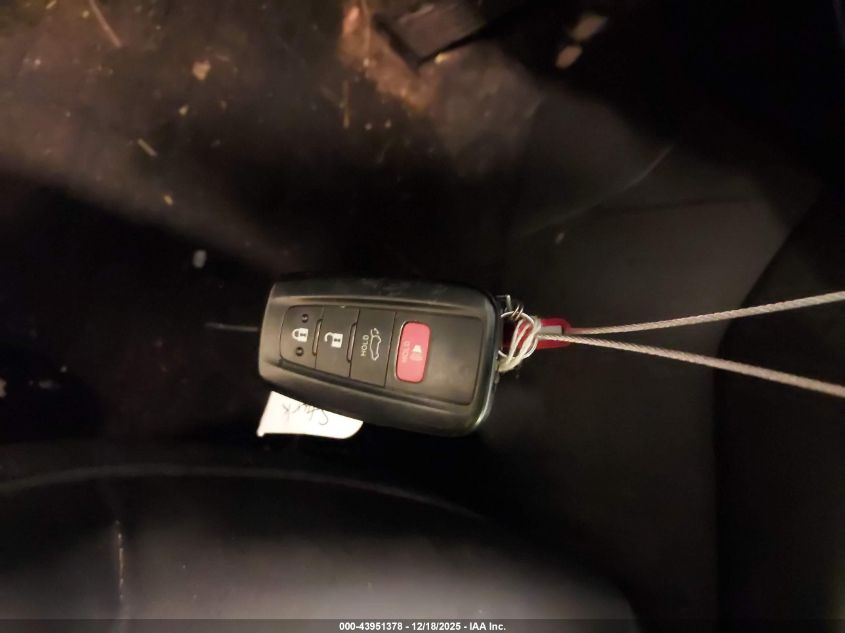 2020 Toyota Rav4 Hybrid Xse VIN: 2T3E6RFV2LW001338 Lot: 43951378