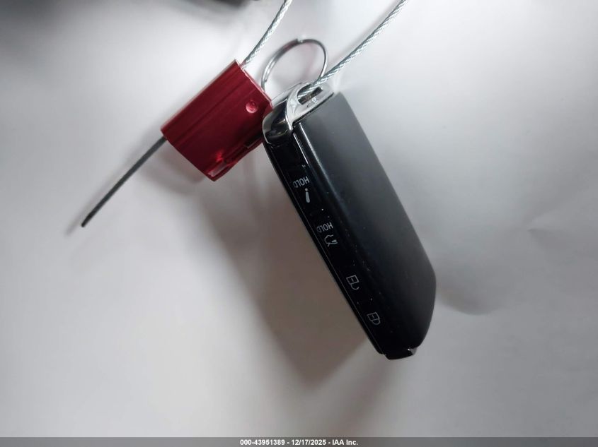 2025 Mazda Mazda3 2.5 S Preferred VIN: 3MZBPACMXSM471000 Lot: 43951389