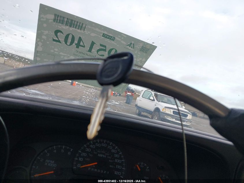 2007 Chevrolet Silverado 1500 Classic Work Truck VIN: 3GCEC14XX7G238289 Lot: 43951402