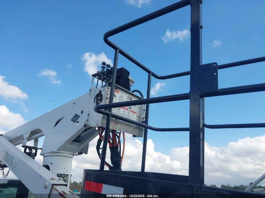 2019 Ford F-550 Chassis - 1FDUF5HY9KDA16342