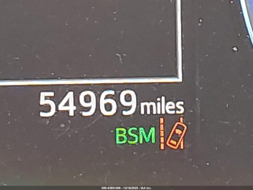 2019 Toyota Highlander Xle VIN: 5TDJZRFH9KS930748 Lot: 43951406