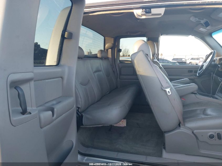 2004 GMC Sierra 1500 Slt VIN: 2GTEK19T741169333 Lot: 43951413