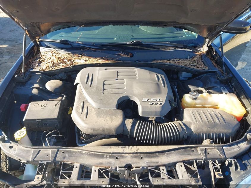 2013 Chrysler 300 Motown VIN: 2C3CCARG2DH528106 Lot: 43951425