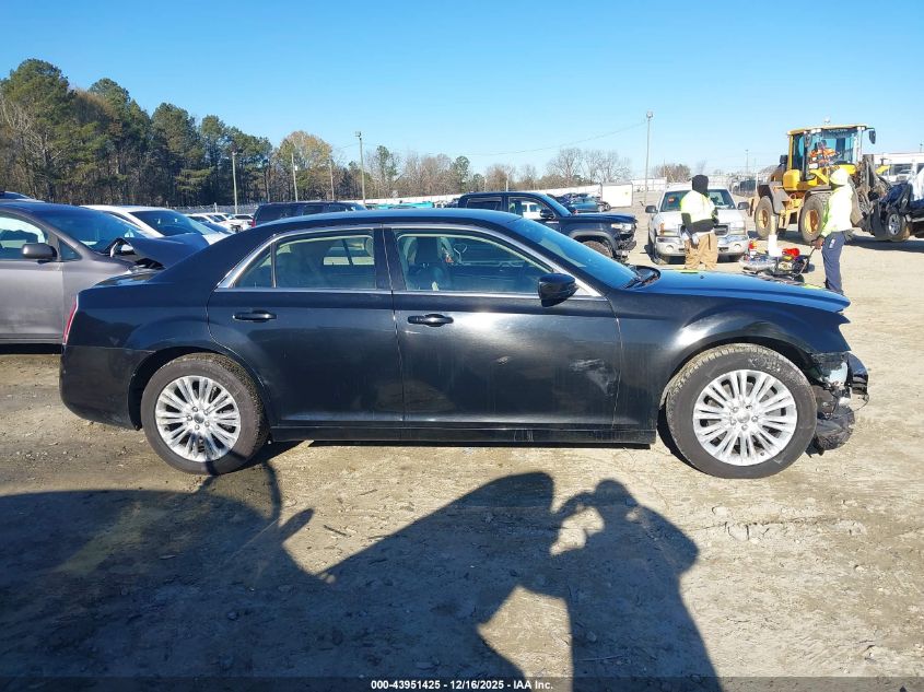 2013 Chrysler 300 Motown VIN: 2C3CCARG2DH528106 Lot: 43951425