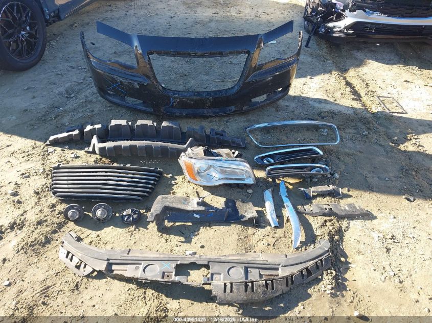 2013 Chrysler 300 Motown VIN: 2C3CCARG2DH528106 Lot: 43951425