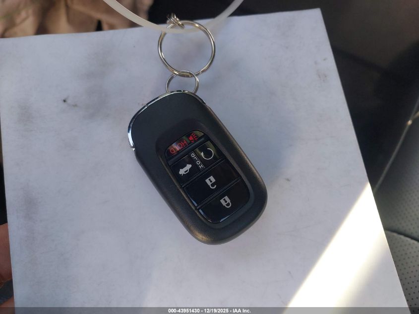 2025 Honda Accord Hybrid Sport-L VIN: 1HGCY2F71SA075746 Lot: 43951430