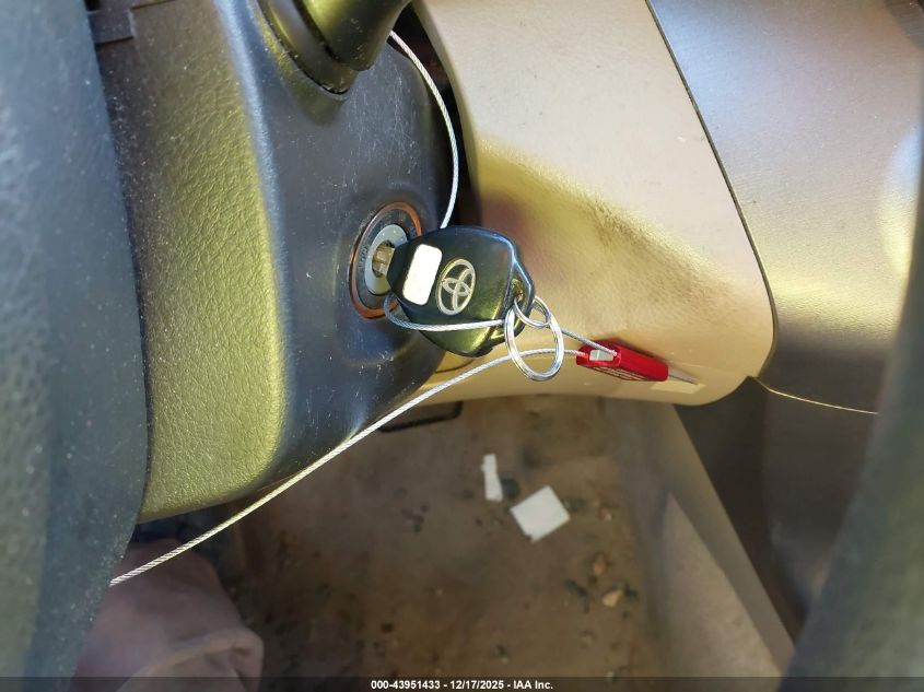 2010 Toyota Rav4 Base V6 VIN: JTMBK4DV2AD013083 Lot: 43951433