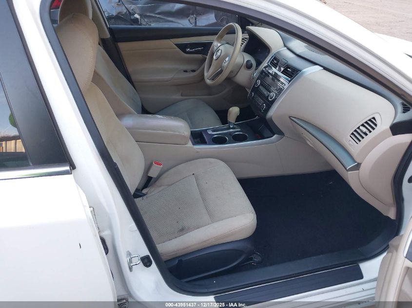 2015 Nissan Altima 2.5 S VIN: 1N4AL3AP7FC470029 Lot: 43951437