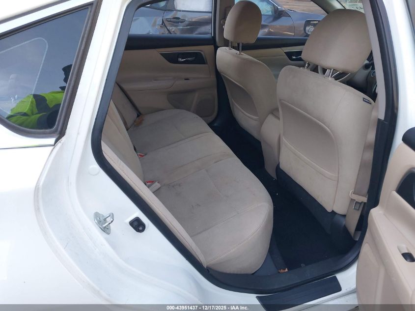 2015 Nissan Altima 2.5 S VIN: 1N4AL3AP7FC470029 Lot: 43951437