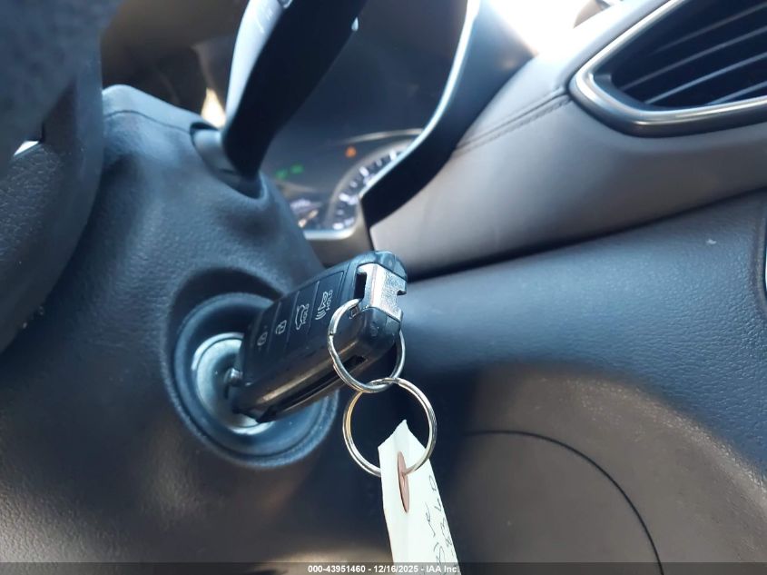 2019 Hyundai Santa Fe Se VIN: 5NMS23AD5KH014730 Lot: 43951460