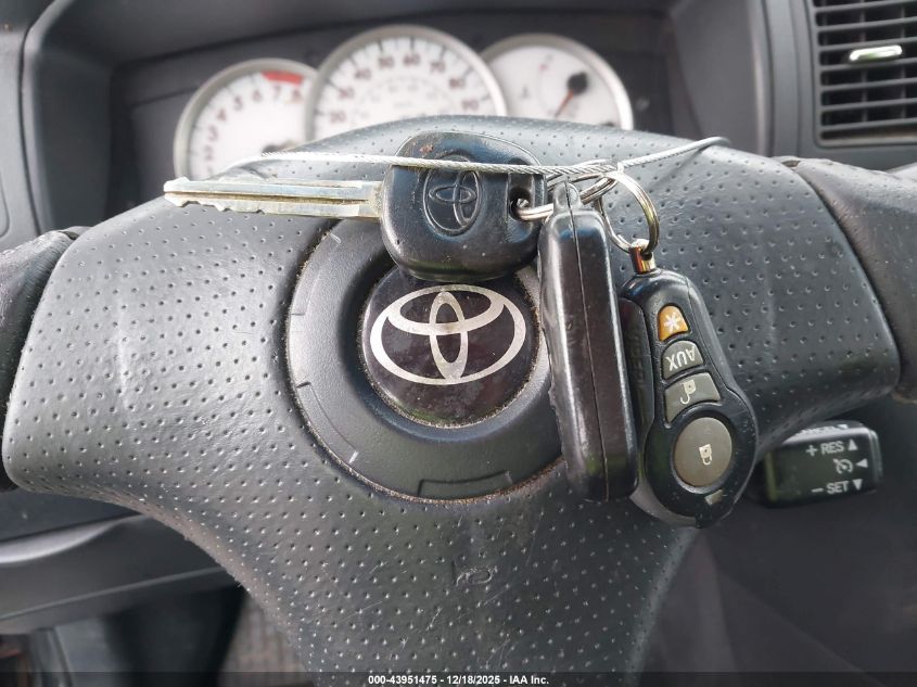 2006 Toyota Corolla S VIN: 1NXBR32E26Z735522 Lot: 43951475