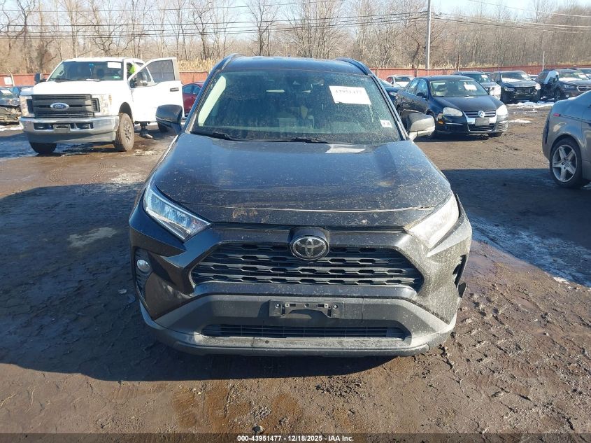 2021 Toyota Rav4 Xle VIN: 2T3W1RFV7MW111595 Lot: 43951477