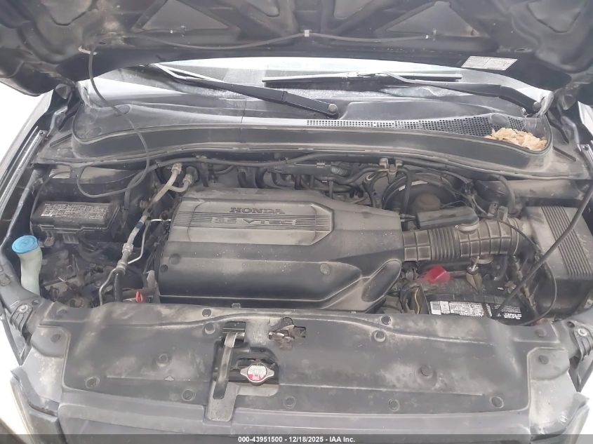 2004 Honda Pilot Ex-L VIN: 5FNYF18554B005600 Lot: 43951500