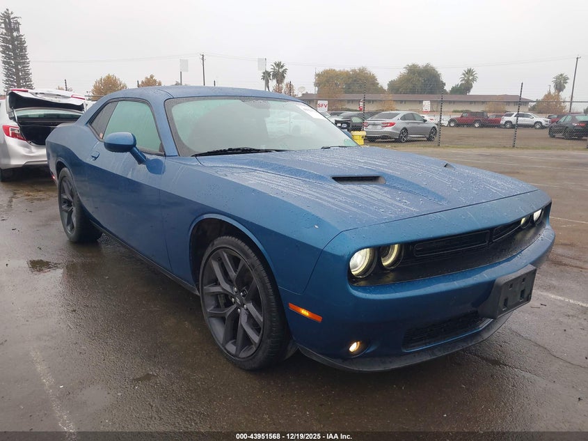 2020 Dodge Challenger Sxt