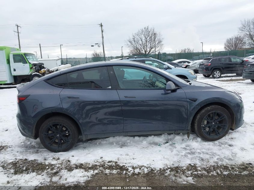 2023 Tesla Model Y Awd/Long Range Dual Motor All-Wheel Drive VIN: 7SAYGDEEXPF834415 Lot: 43951569